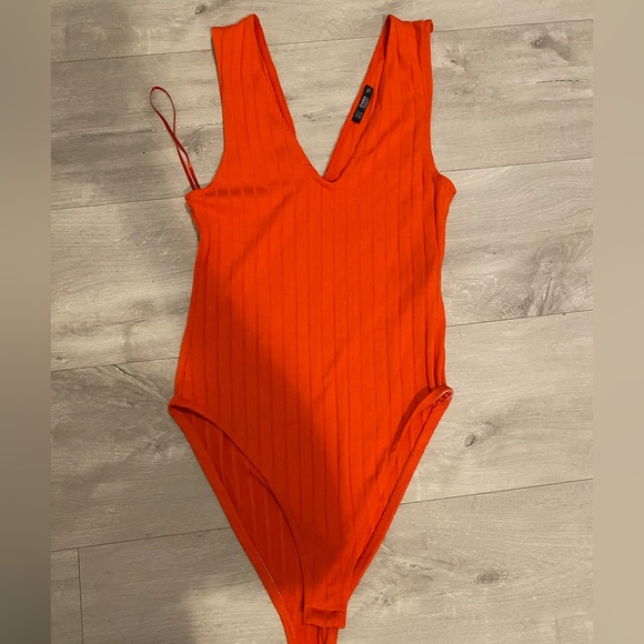 Zara body suit - vibrant orange with buttons at the bottom - Picture 4 of 4